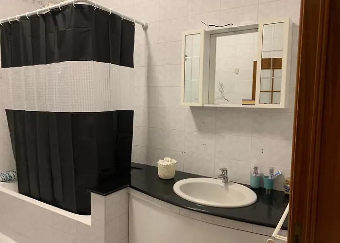 Neborooms * Μπάρι