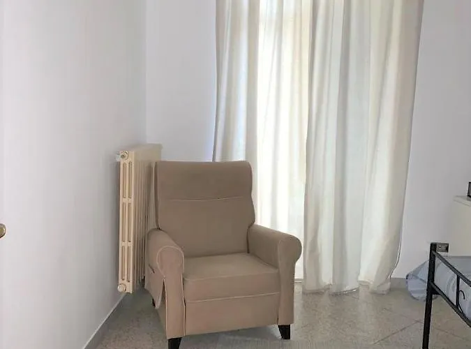 Neborooms לינה וארוחת בוקר *